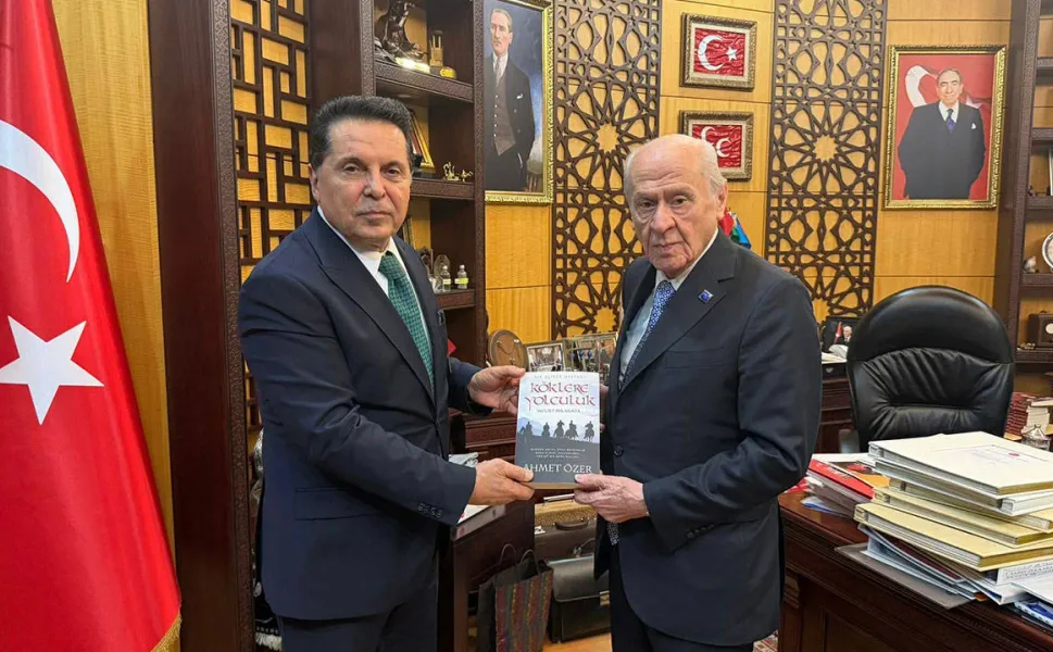 Ahmet Özer, Devlet Bahçeli'yi ziyaret etti