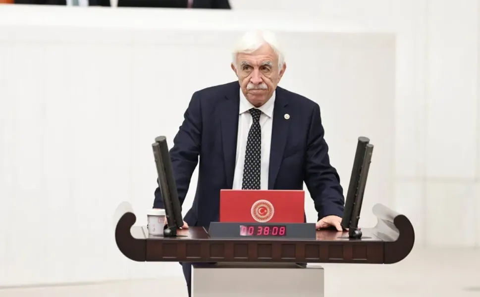 Cengiz Çandar'dan çerçeve yasa açıklaması: "Bu hafta sunulup aynı hafta çıkabilir"