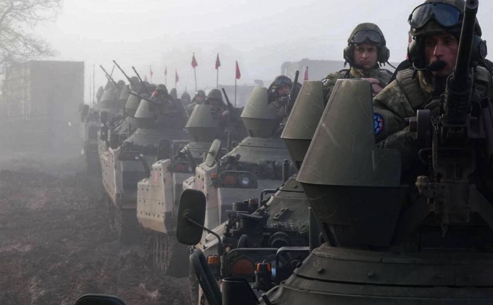 NATO harekete geçti: Grönland'a asker sevkiyatı başladı