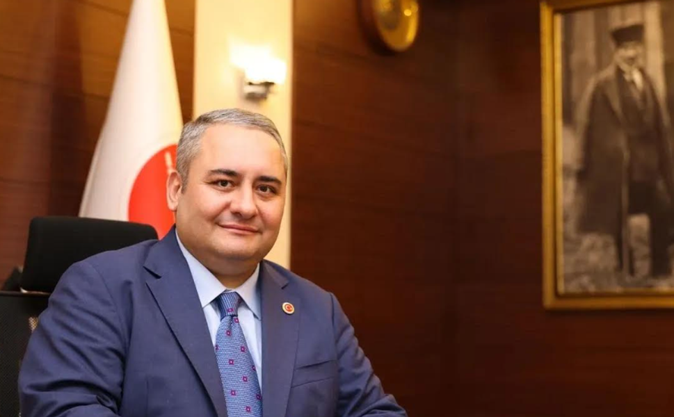 Ankara’da siyasi hareketlilik: CHP’li Özarslan ve bağımsız Ceylan’ın AKP’ye katılması bekleniyor