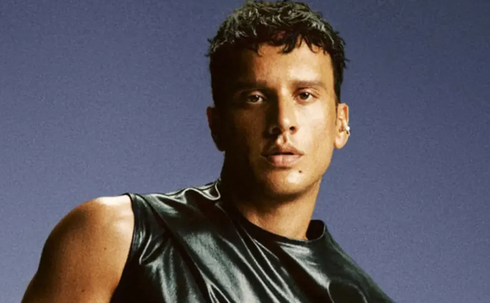 Hakkında yakalama kararı çıkarılan şarkıcı Edis'ten açıklama