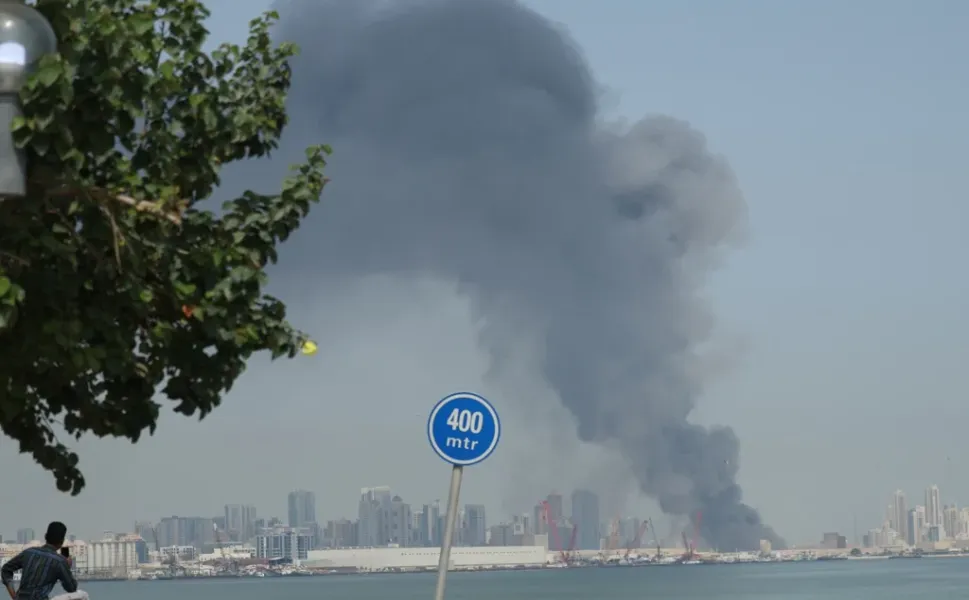 İran, Körfez ülkelerindeki ABD üslerini vuruyor!