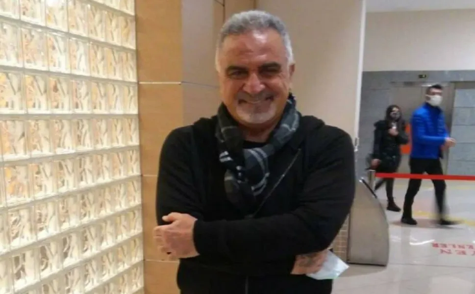 Karikatürist Öznur Kalender, karikatür nedeniyle 'Cumhurbaşkanına hakaret'ten gözaltına alındı