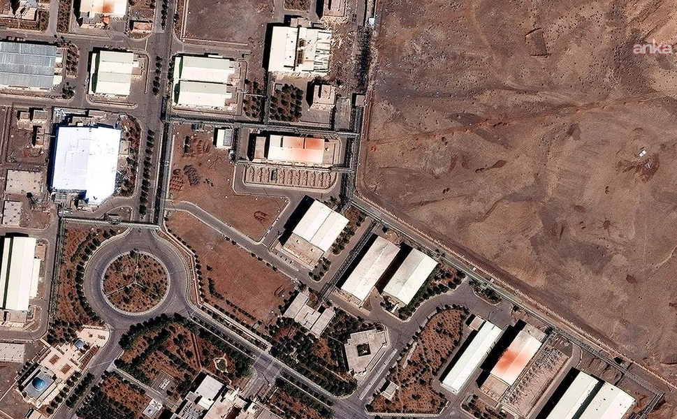 ABD ve İsrail'den İran'ın Natanz nükleer tesisine hava saldırısı