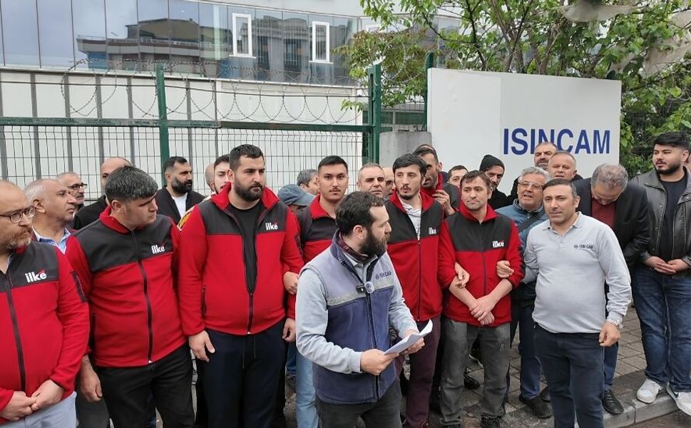 İlke Isın Cam işçileri fabrika önünde eylem yaptı: “Alın terimizi istiyoruz”