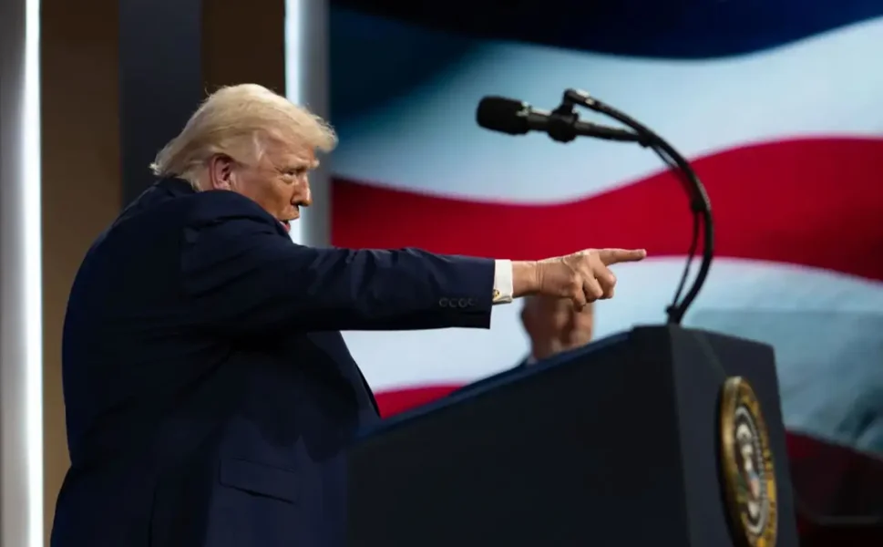 Trump'tan yeni tehdit: İran şartları kabul etmezse bombardıman başlayacak