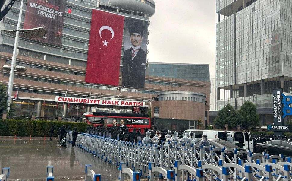 'Kılıçdaroğlu ve MYK’si yok hükmünde’ diyen Hukukçu Atilla Kart: YSK anayasal görevini yapmıyor