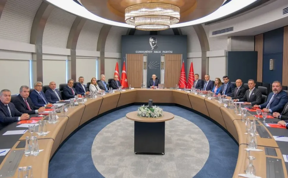 Kılıçdaroğlu'nun MYK'si toplandı: Yeni ihraçlar bekleniyor