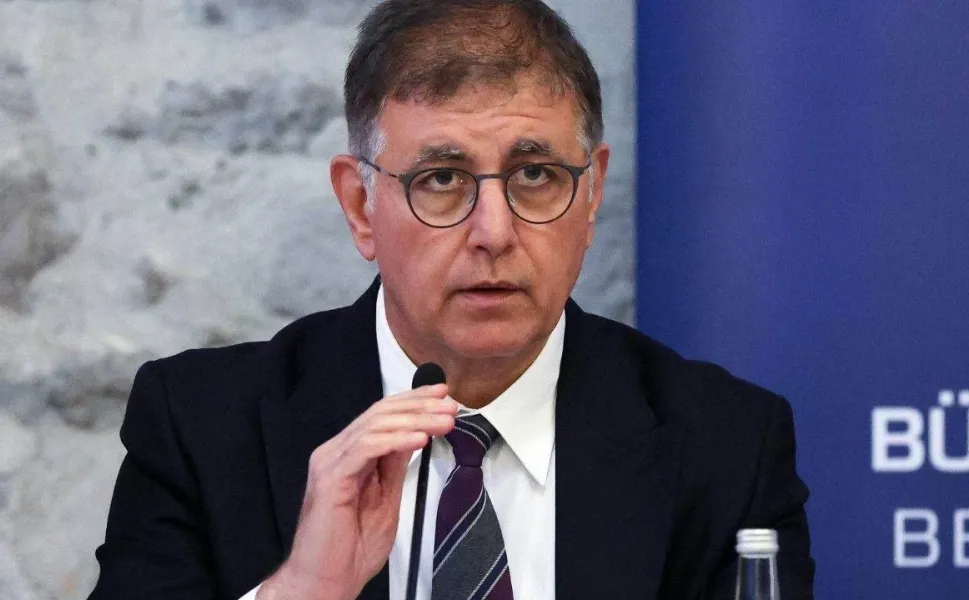 Cemil Tugay'ın 14 Ağustos'ta AKP'ye katılacağı öne sürüldü