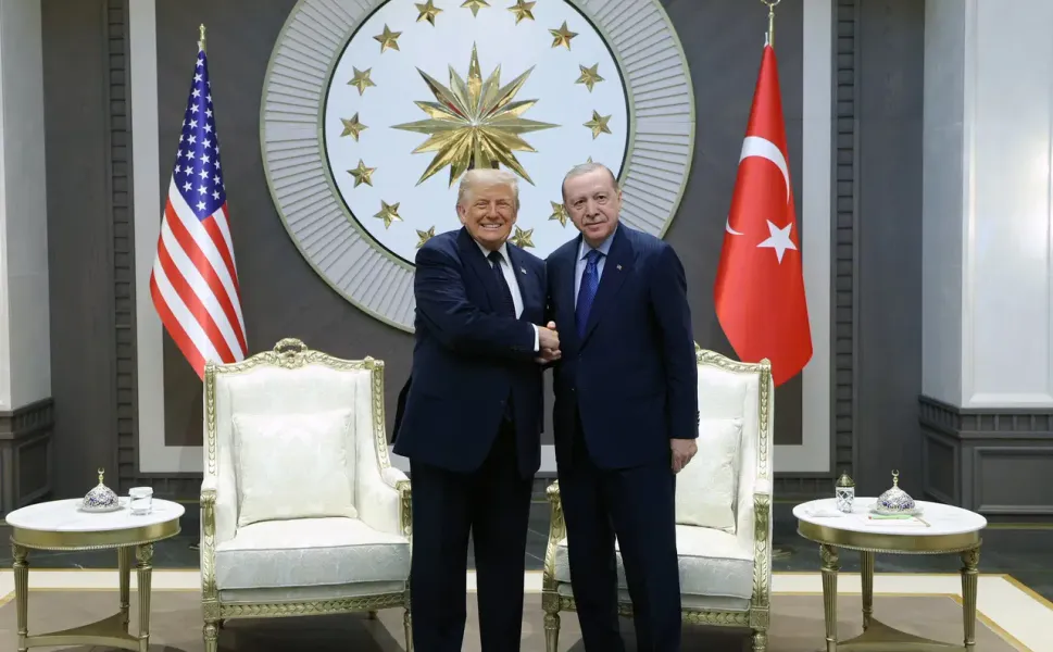 Trump’tan Türkiye’ye F-35 ve CAATSA sinyali: Yaptırımları kaldırabileceğimizi söyleyebilirim