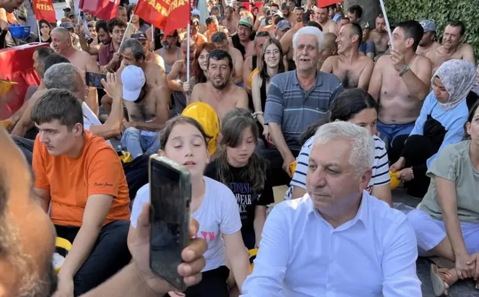 EMEP’ten Ankara’da direnen maden işçilerine ziyaret: “Birleşe birleşe kazanacağız”