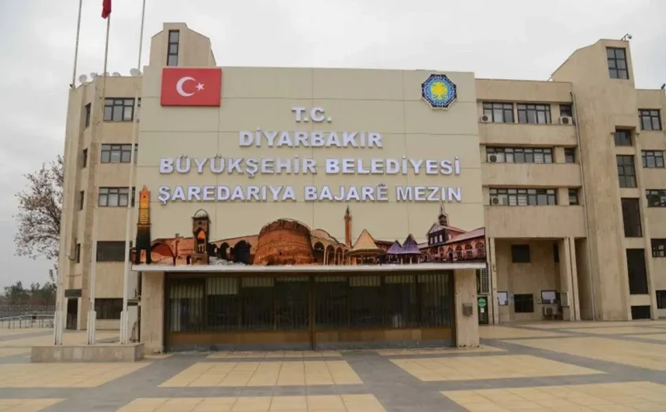 Doğan Hatun’un ardından Diyarbakır Büyükşehir Belediyesi’nde yeni eş başkan belli oldu