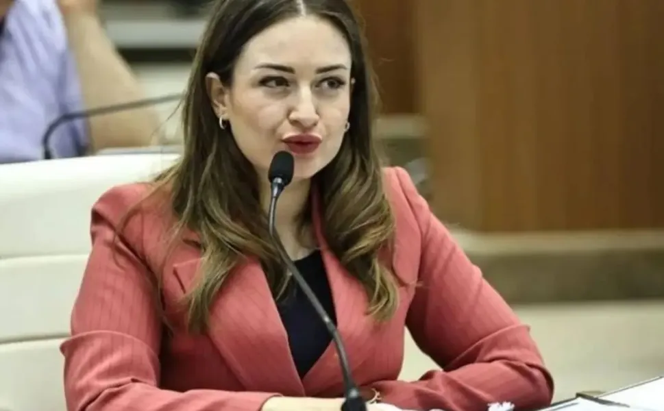Antalya Büyükşehir Belediye Başkan Vekili Büşra Özdemir’den AKP iddialarına yanıt