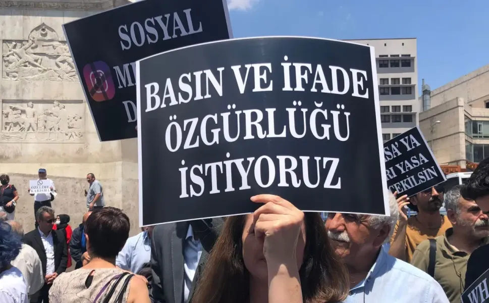 3 ayda 7 gazeteci tutuklandı, en az 52 habere erişim engeli getirildi
