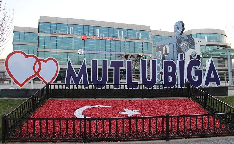 "Biga Belediyesi fon vurgununda 100 milyon TL kazandı" iddiası: Mali Hizmetler Müdürü görevden uzaklaştırıldı