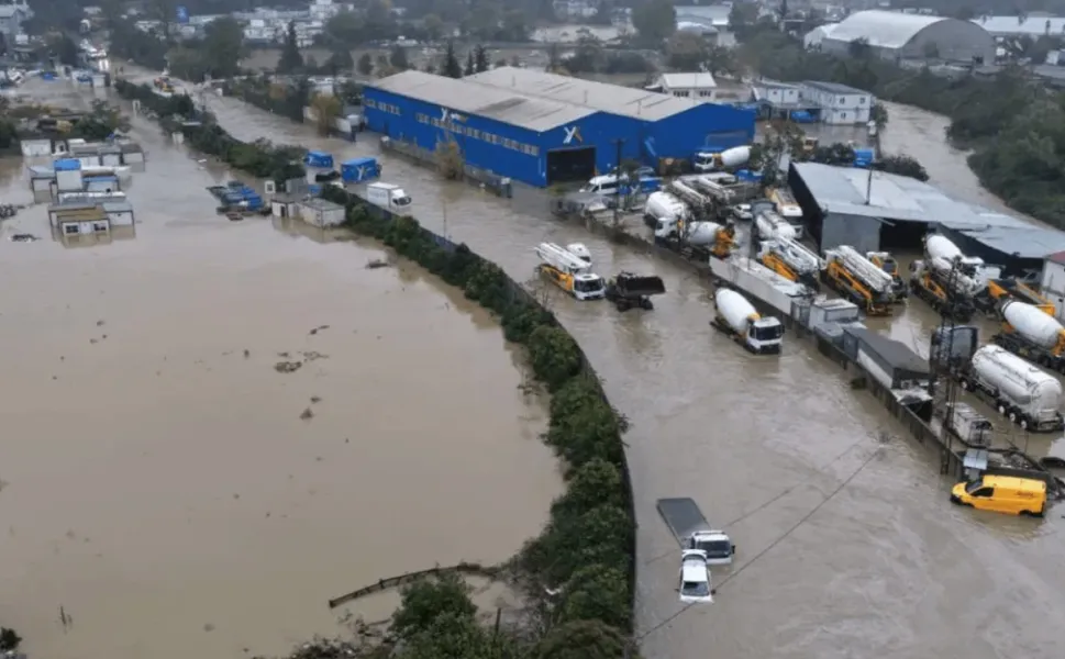 İstanbul’da sel felaketi: Can kaybı 6’ya yükseldi