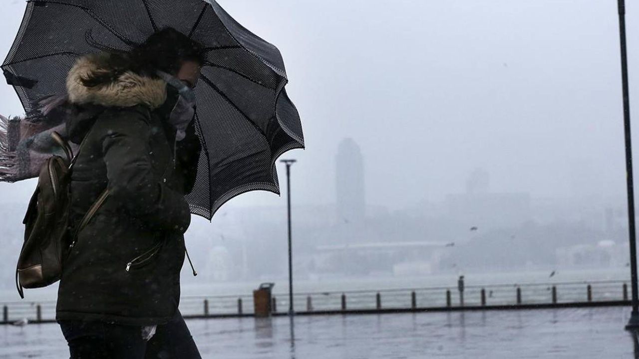AKOM’dan İstanbul için haftalık hava durumu raporu: Yağmur geliyor, sıcaklıklar düşecek