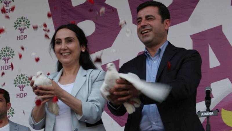 Figen Yüksekdağ’ın abisi Cavit Yüksekdağ hayatını kaybetti