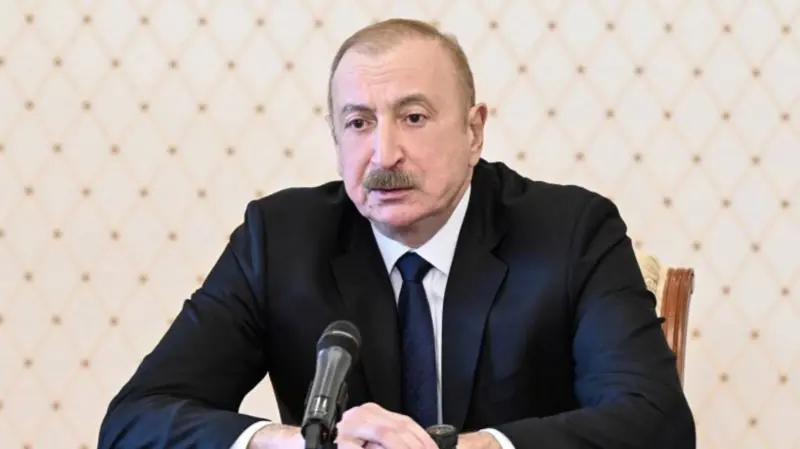 Azerbaycan 31 Türk vatandaşını istenmeyen kişi ilan etti